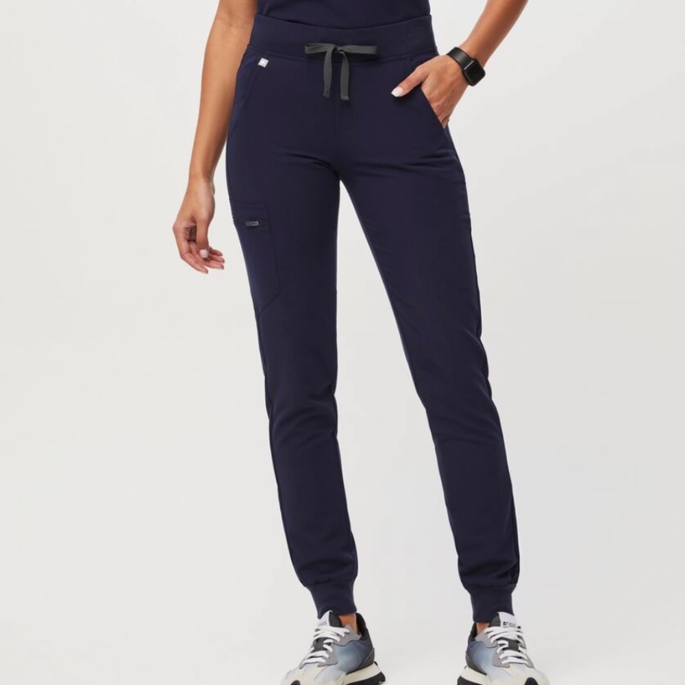 FIGS Zamora Jogger Scrub Pants (tall)